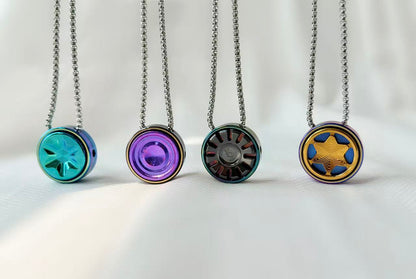 "Novo" Lock Necklace